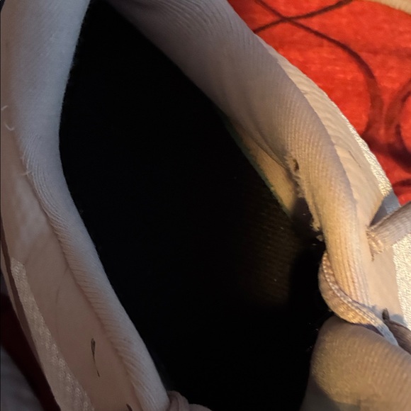 Nike Women's Athletic Shoes in Soft Pink - Picture 4 of 5